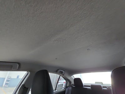 2017 Toyota Yaris 4p Sedán Core L4/1.5 Man