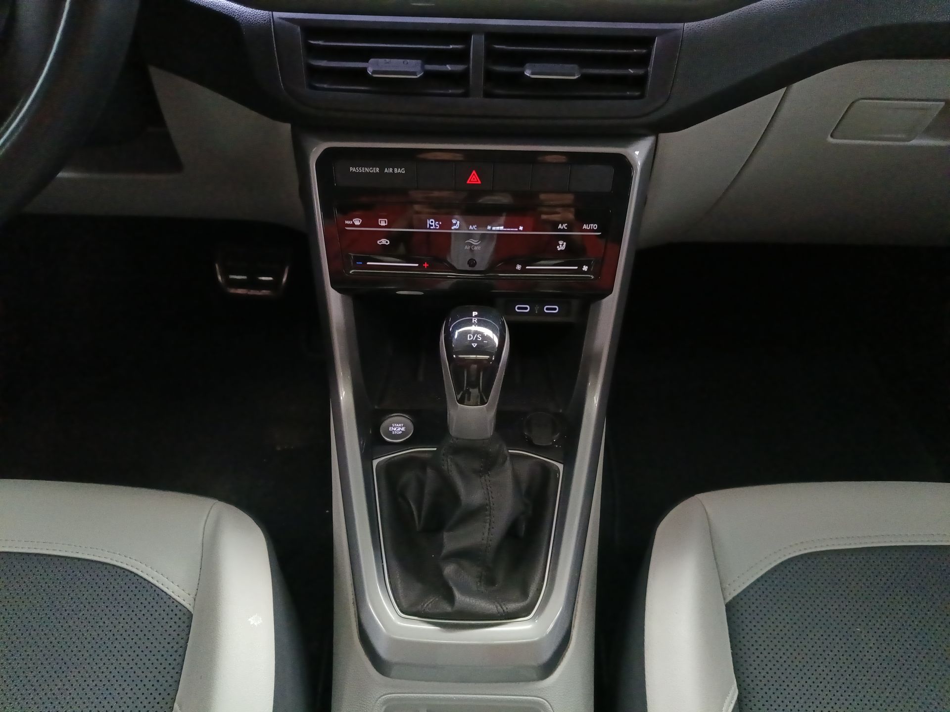 2024 Volkswagen Taigun 5p Highline L3/1.0/T Aut