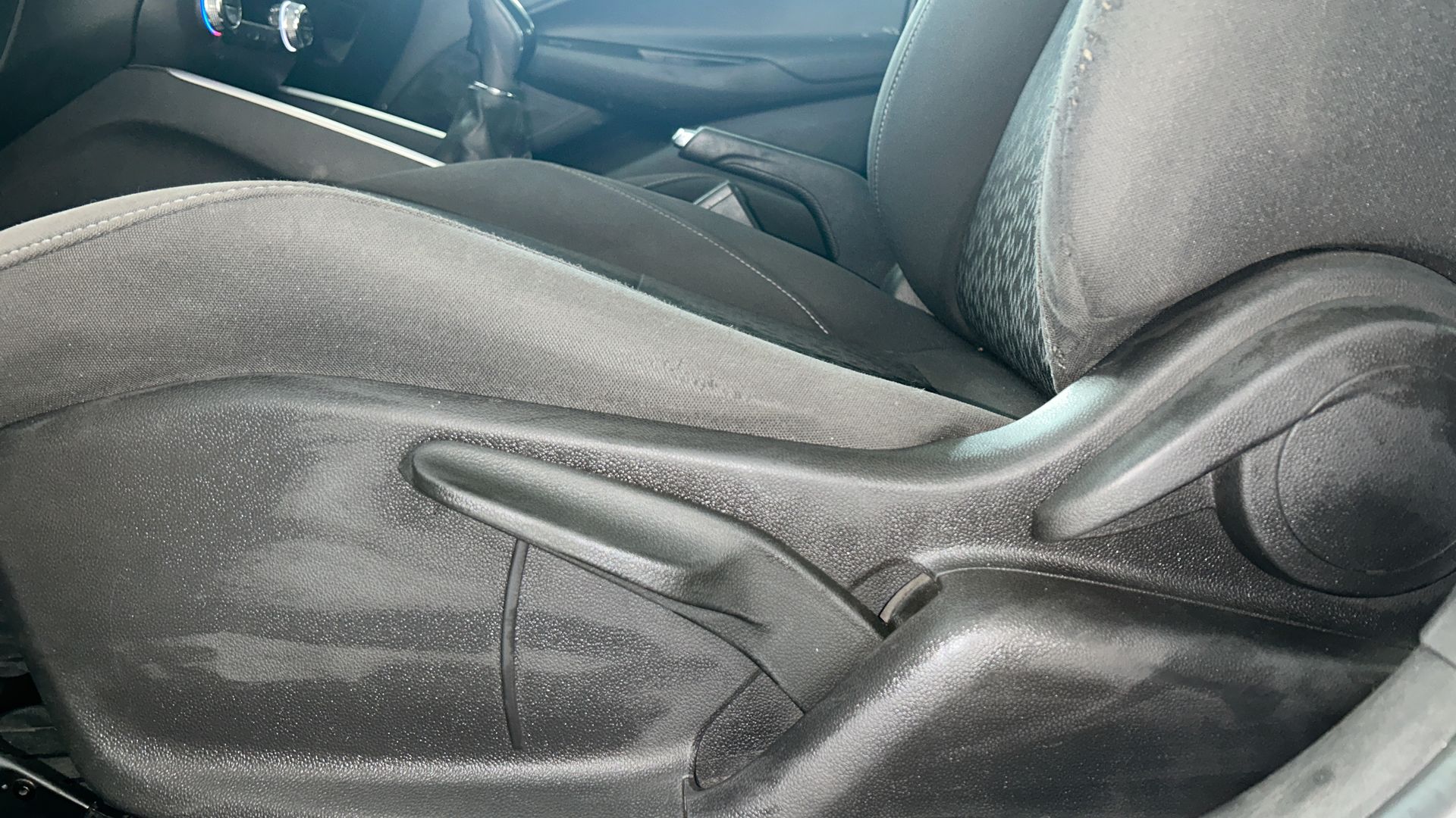 2021 Chevrolet Onix 4p LT L3/1.0/T Man (C)