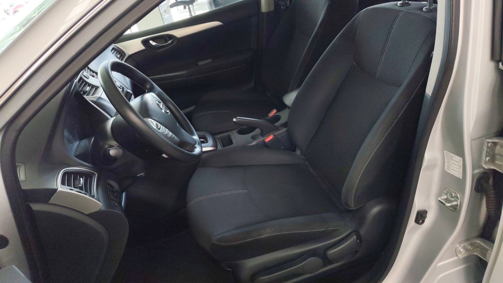 2018 Nissan Sentra 4p Sense L4/1.8 Aut