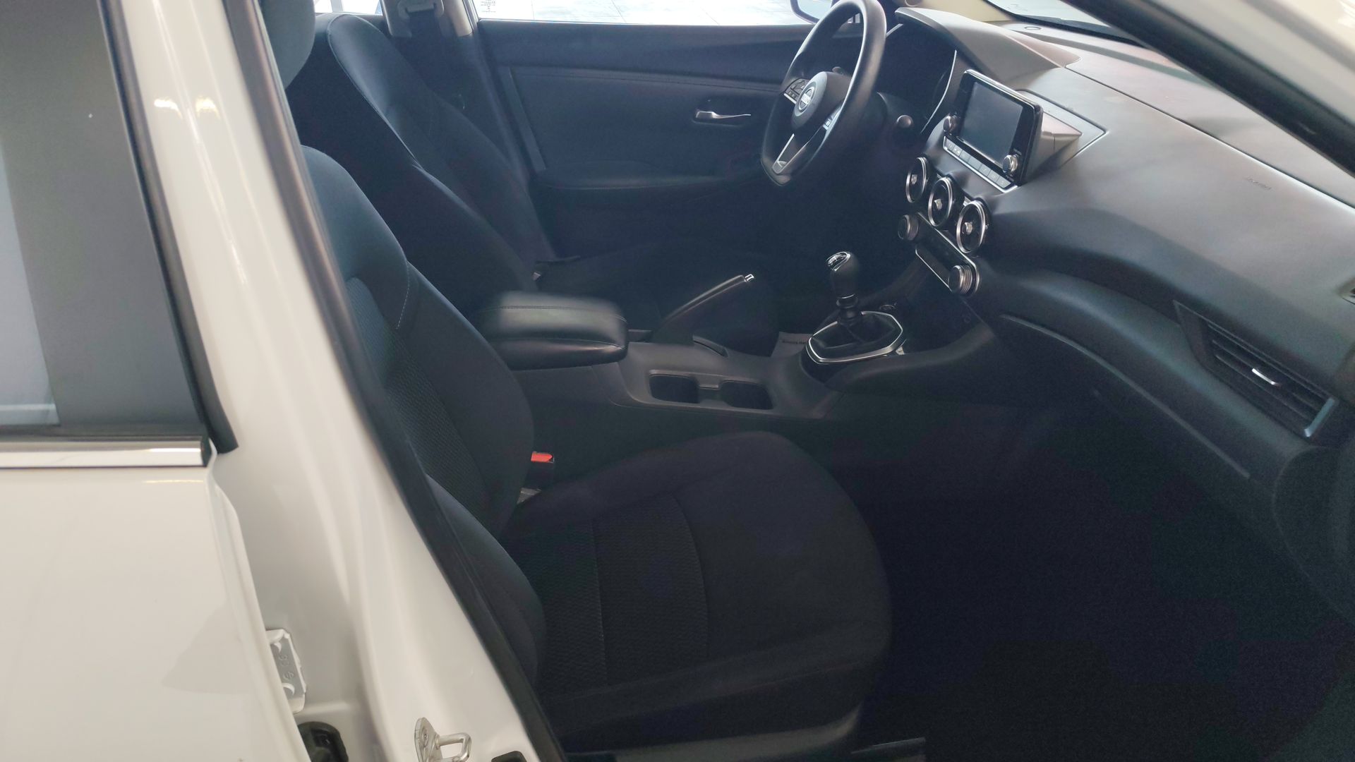 2023 Nissan Sentra 4p Sense L4/2.0 Man