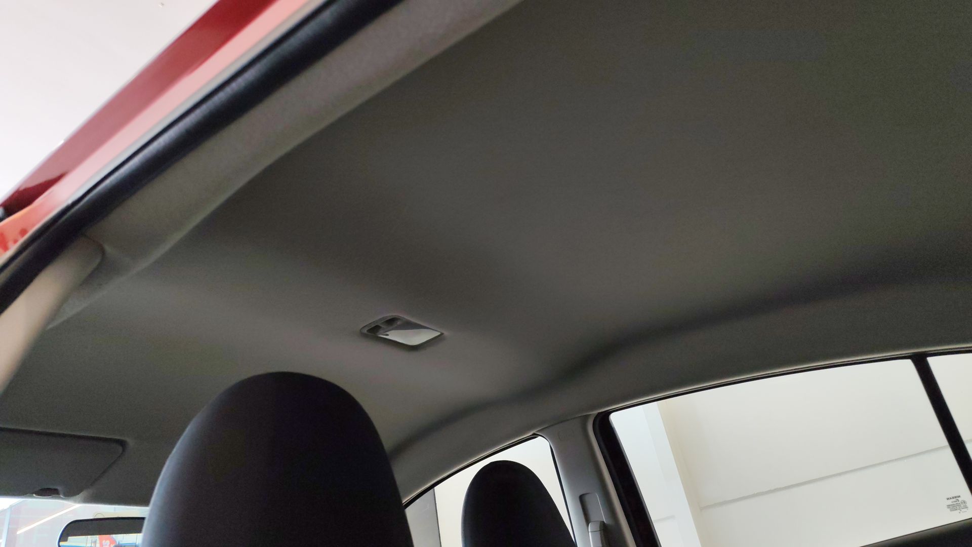 2024 Nissan V-Drive 4p L4/1.6 Man Audio