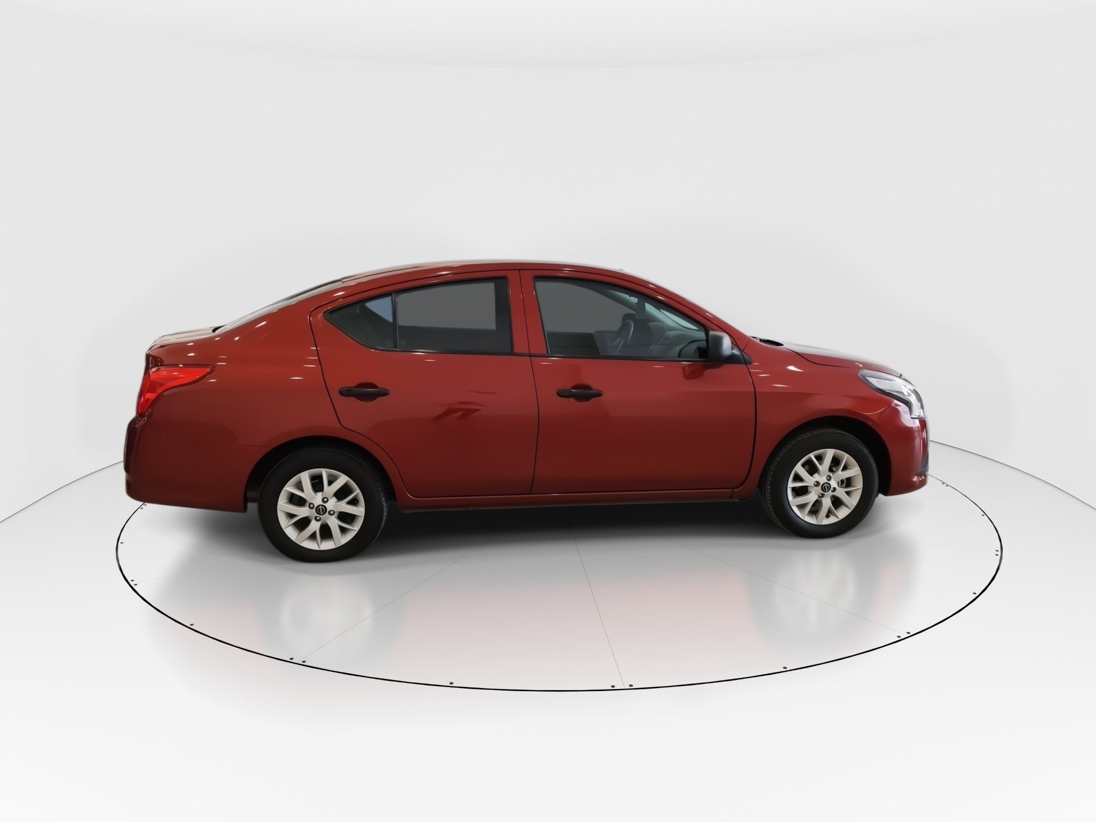 2024 Nissan V-Drive 4p L4/1.6 Man Audio