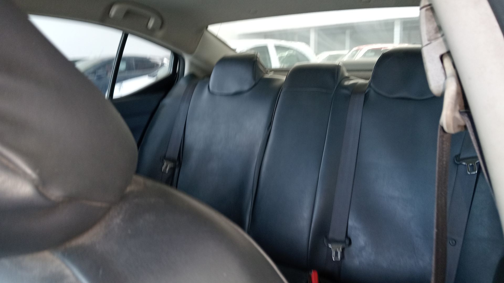 2021 Nissan Versa 4p Advance L4/1.6 Man