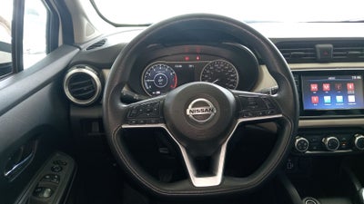 2021 Nissan Versa 4p Advance L4/1.6 Man