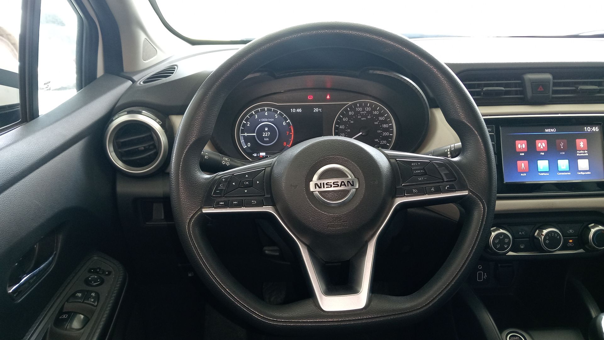 2021 Nissan Versa 4p Advance L4/1.6 Man