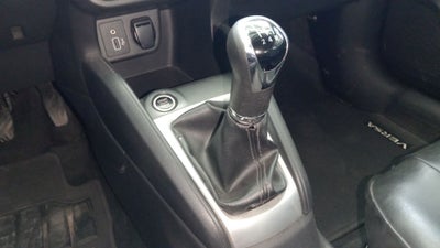 2021 Nissan Versa 4p Advance L4/1.6 Man