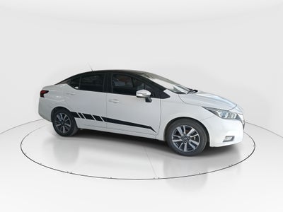 2021 Nissan Versa 4p Advance L4/1.6 Man