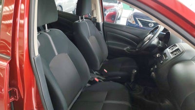 2020 Nissan Versa 4p Advance L4/1.6 Aut