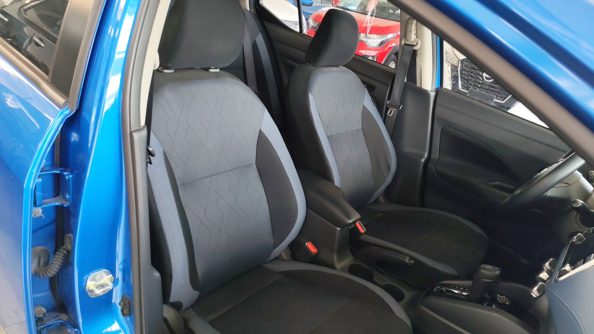 2024 Nissan Versa 4p Advance L4/1.6 Aut