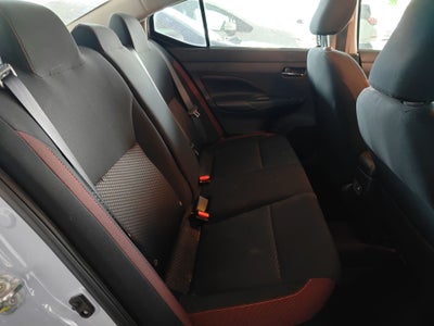 2024 Nissan Versa 4p SR L4/1.6 Aut