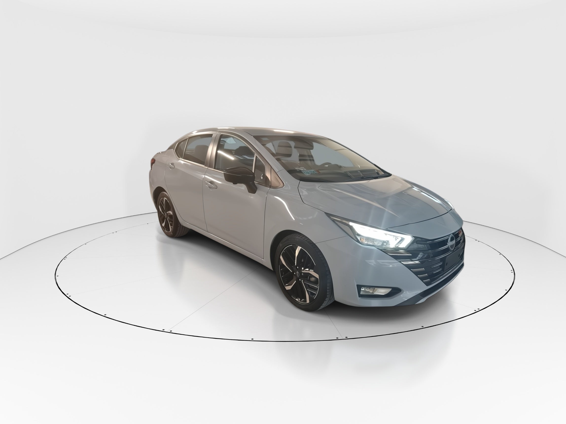 2024 Nissan Versa 4p SR L4/1.6 Aut