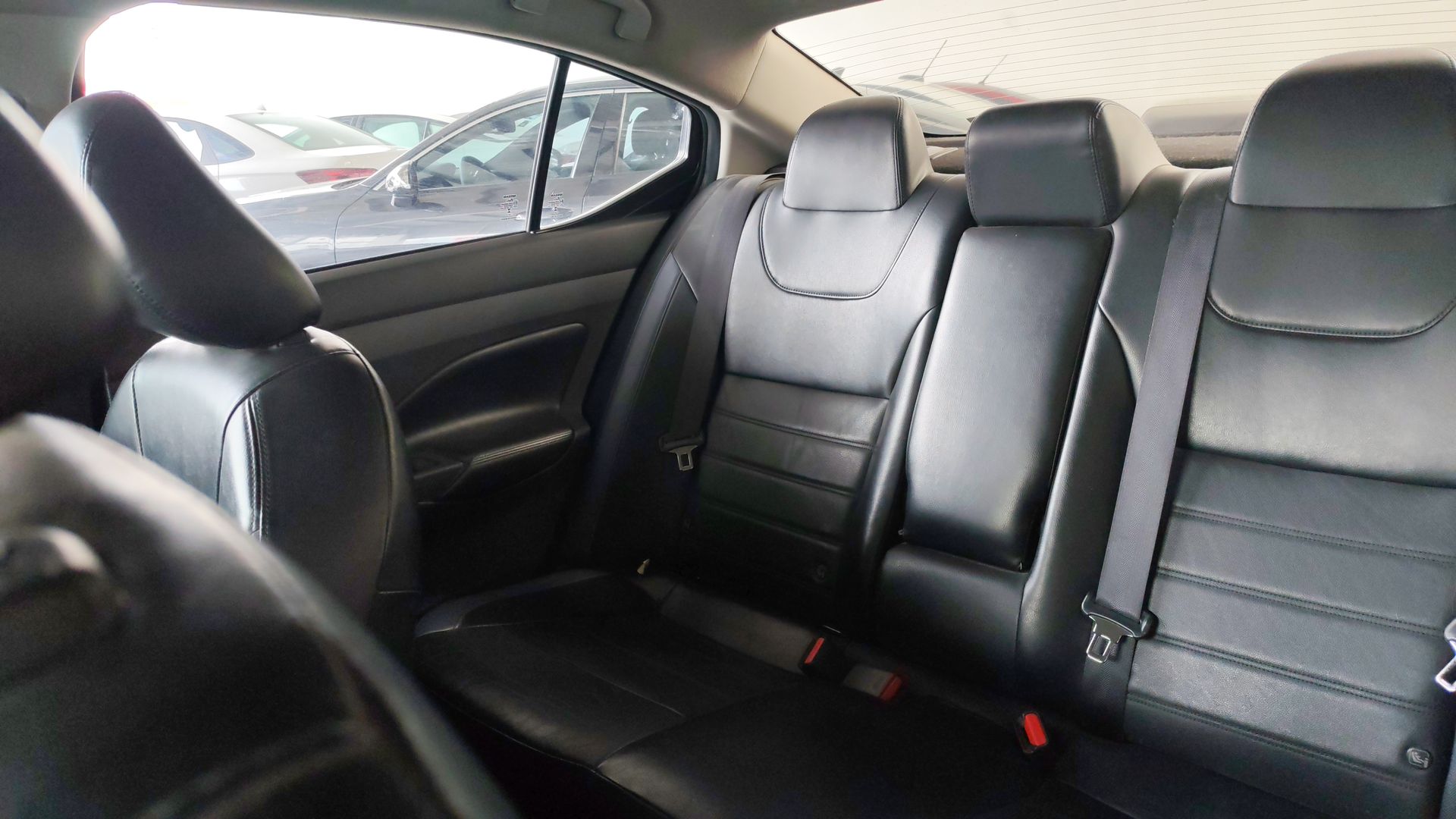 2023 Nissan Versa 4p Exclusive L4/1.6 Aut