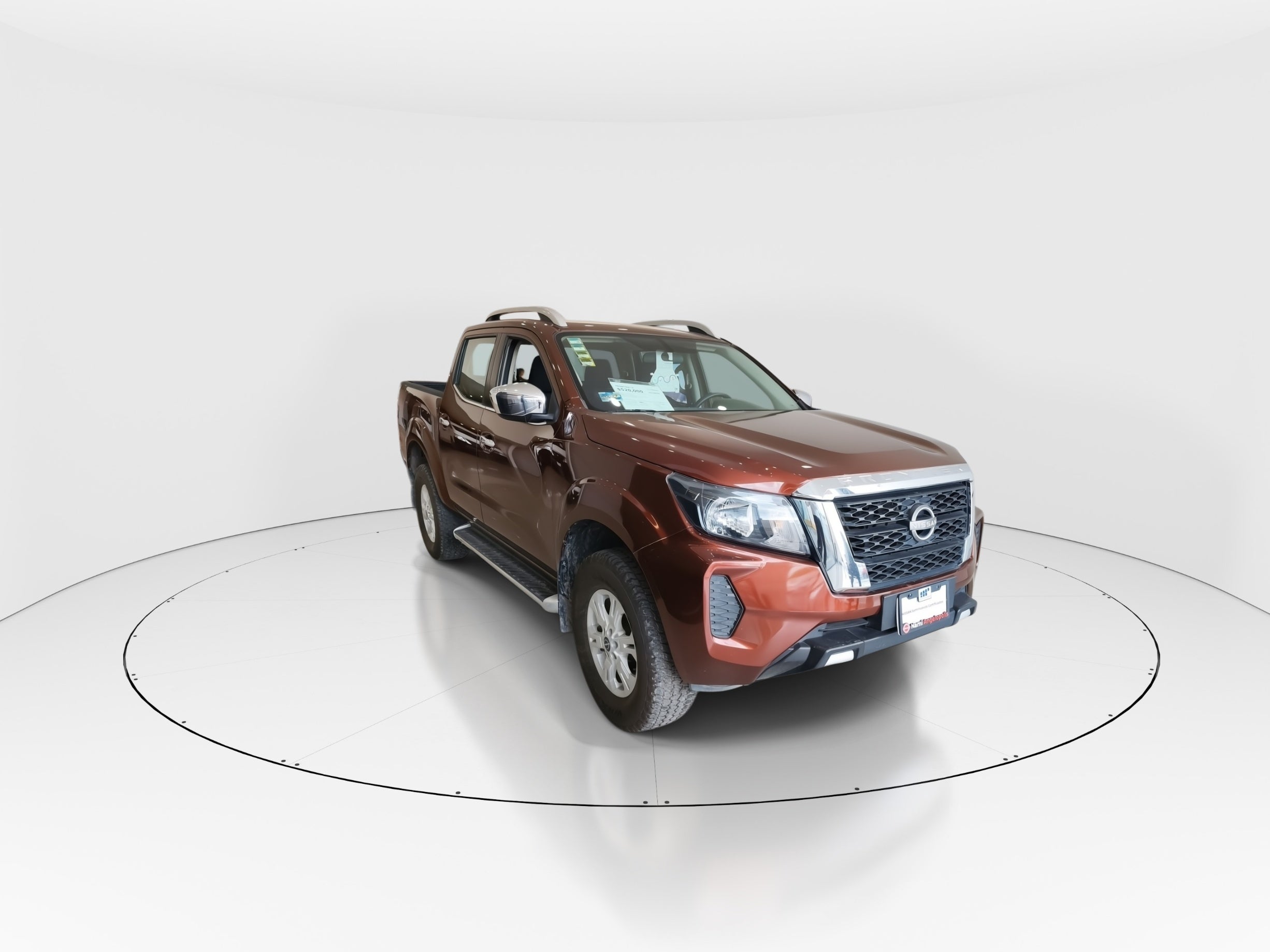 2023 Nissan Frontier 4p LE L4/2.5 Aut