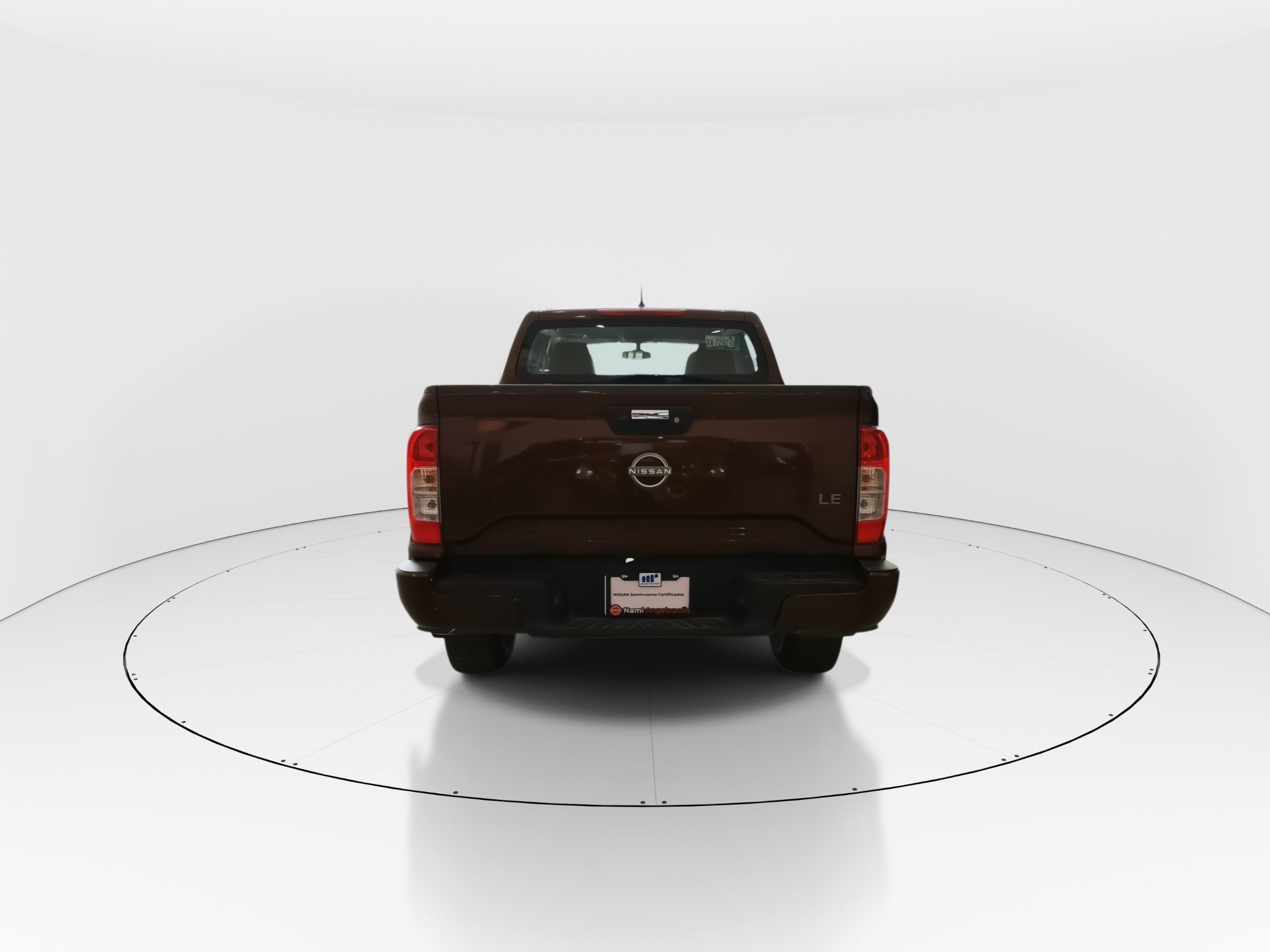 2023 Nissan Frontier 4p LE L4/2.5 Aut