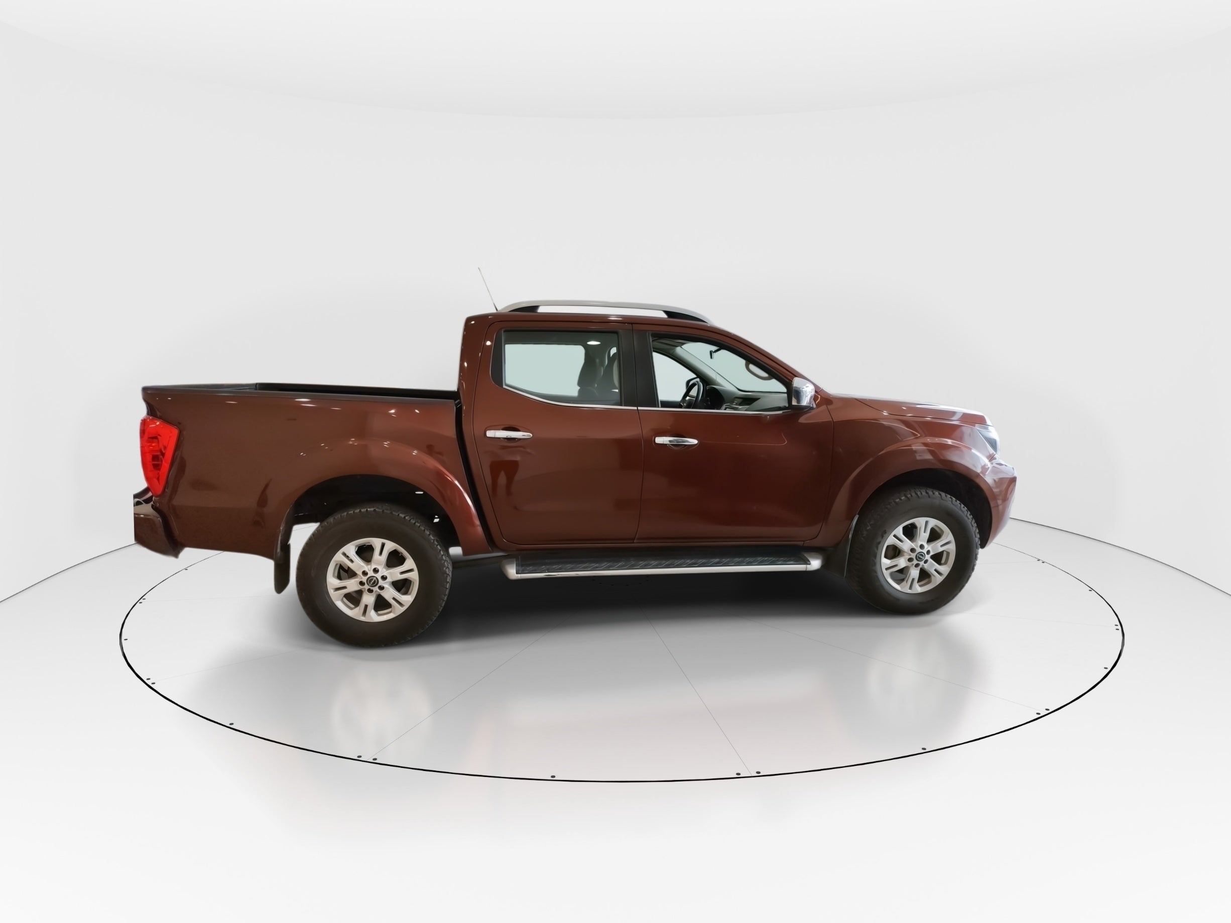 2023 Nissan Frontier 4p LE L4/2.5 Aut