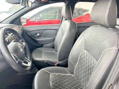 2023 Renault Logan 4p Intens L4/1.6 Aut
