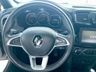 2023 Renault Logan 4p Intens L4/1.6 Aut