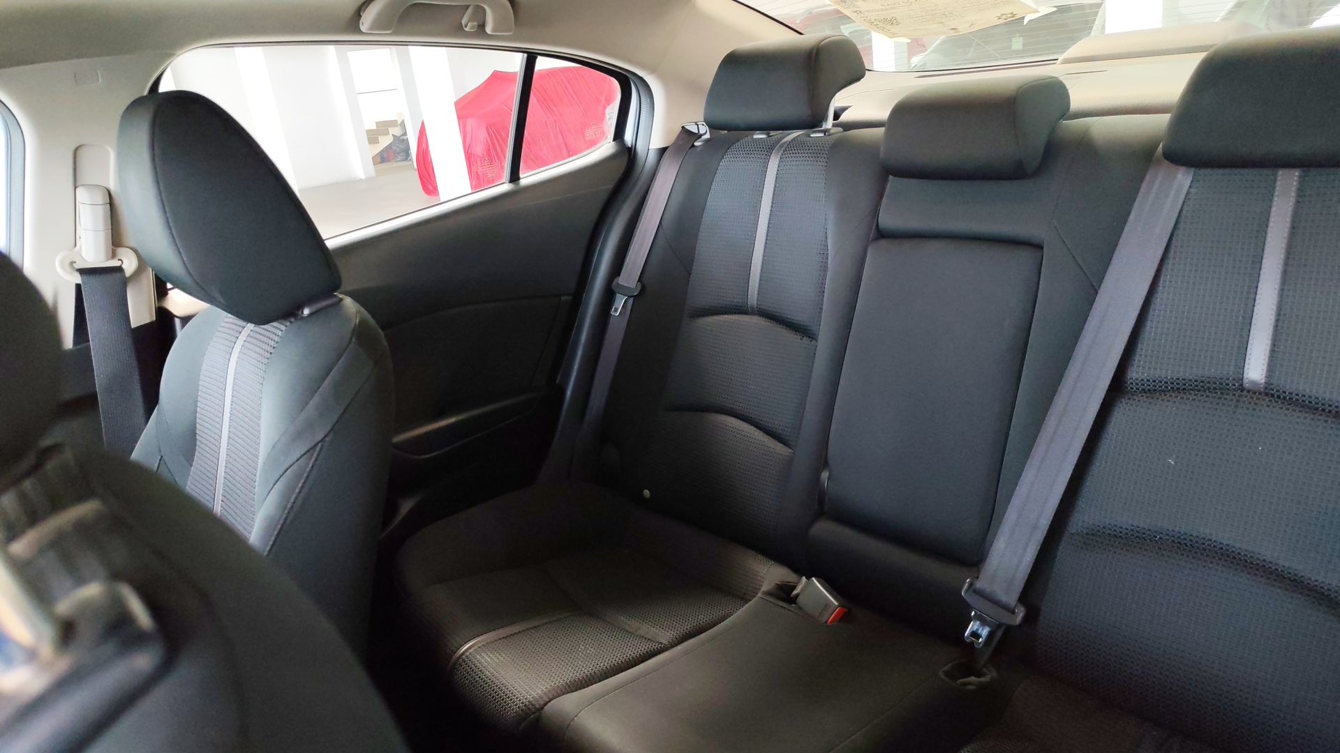 2017 Mazda Mazda 3 4p Sedán i L4/2.0 Aut