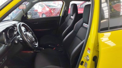 2024 Suzuki Swift 5p GLX L4/1.4 Aut
