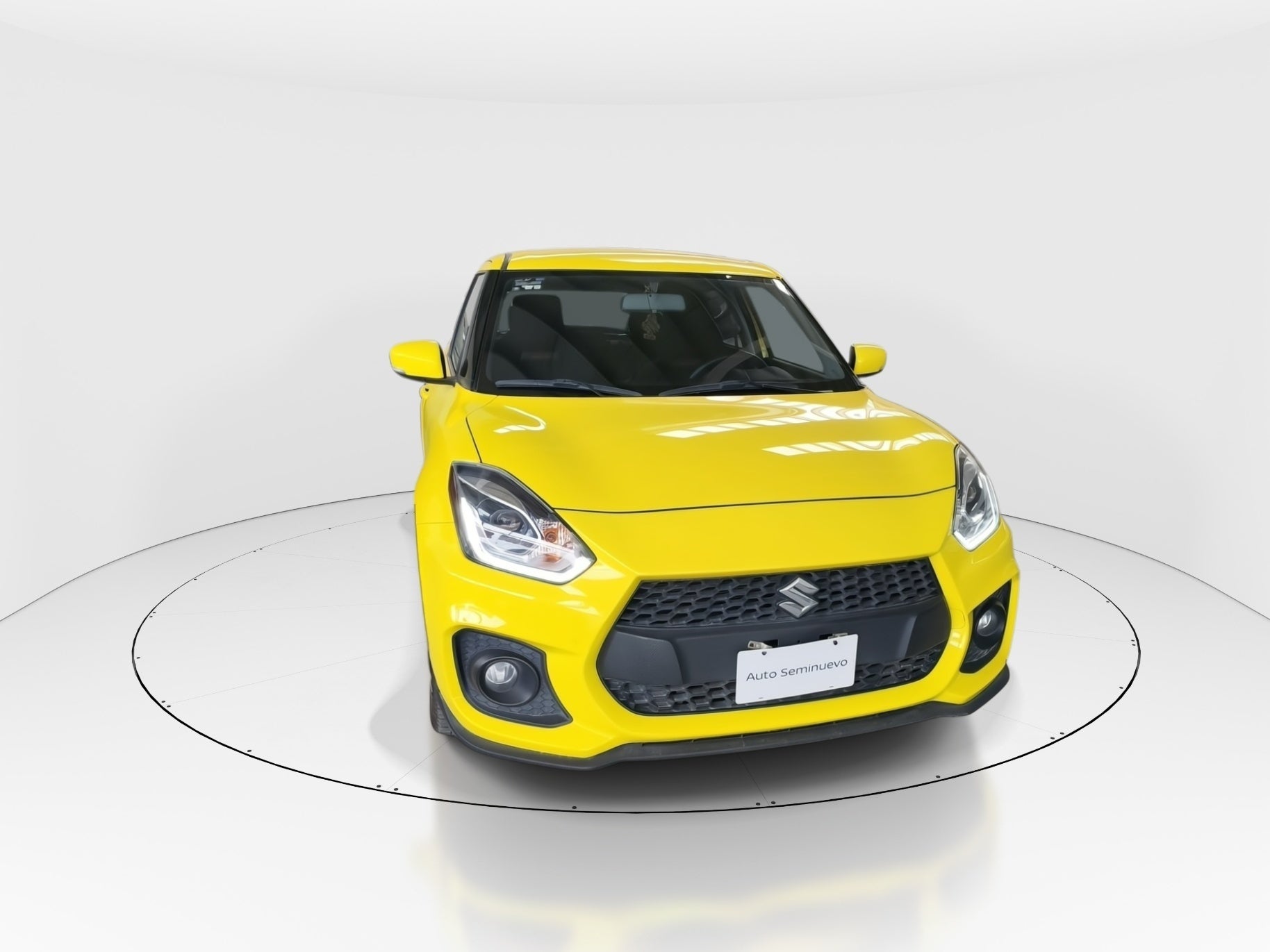2024 Suzuki Swift 5p GLX L4/1.4 Aut