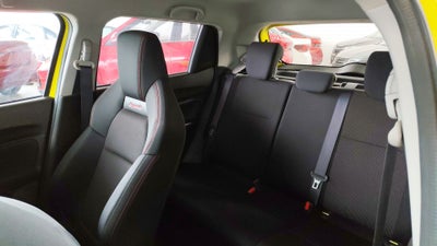2024 Suzuki Swift 5p GLX L4/1.4 Aut