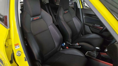 2024 Suzuki Swift 5p GLX L4/1.4 Aut