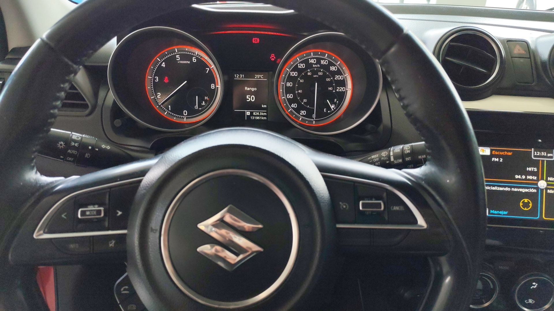 2018 Suzuki Swift 5p GLX L4/1.4 Man