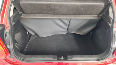 2018 Suzuki Swift 5p GLX L4/1.4 Man