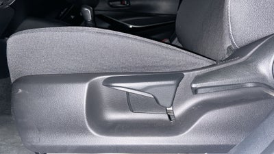 2023 Toyota Corolla 4p LE HEV L4/1.8 Aut