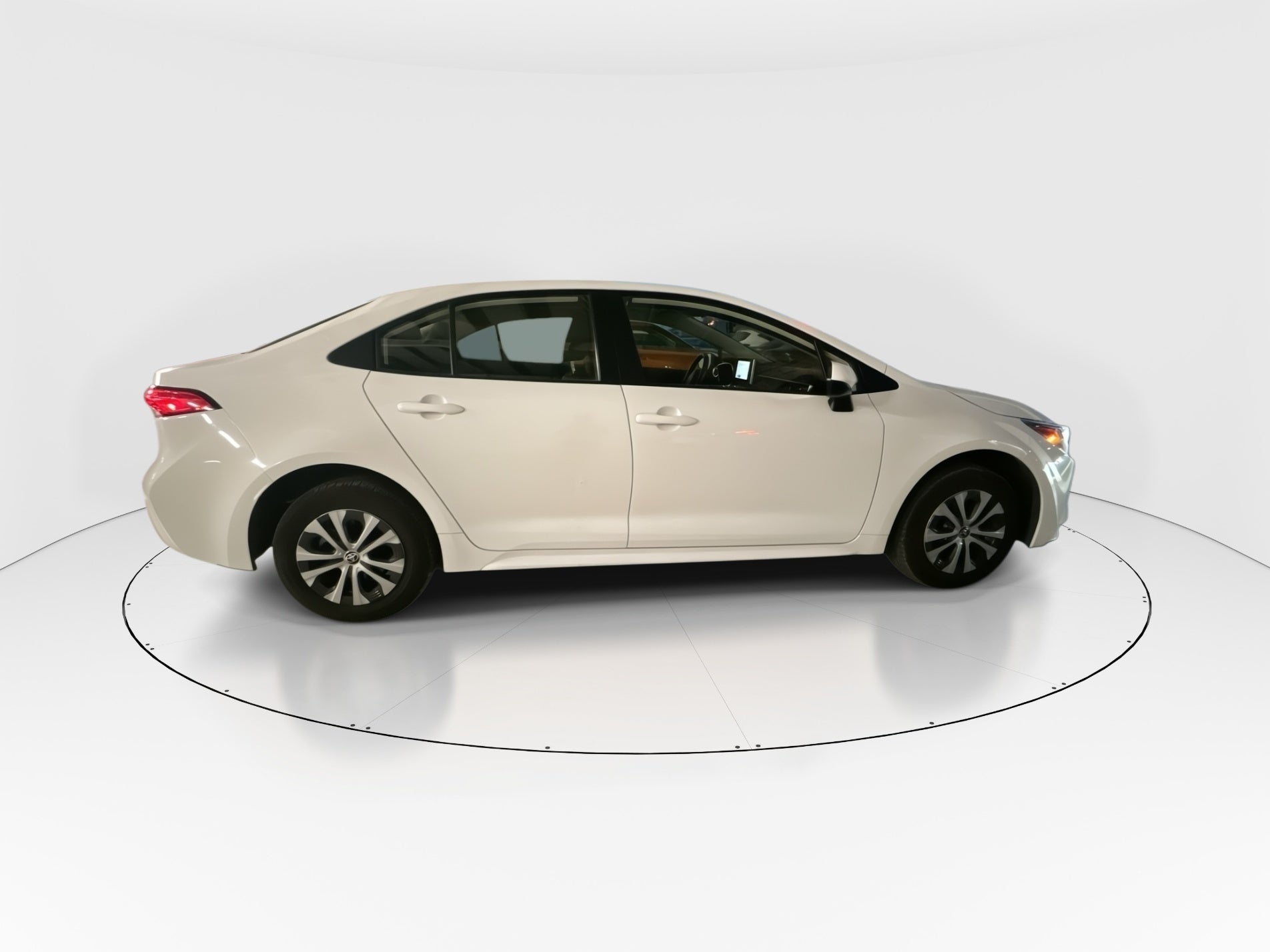 2023 Toyota Corolla 4p LE HEV L4/1.8 Aut
