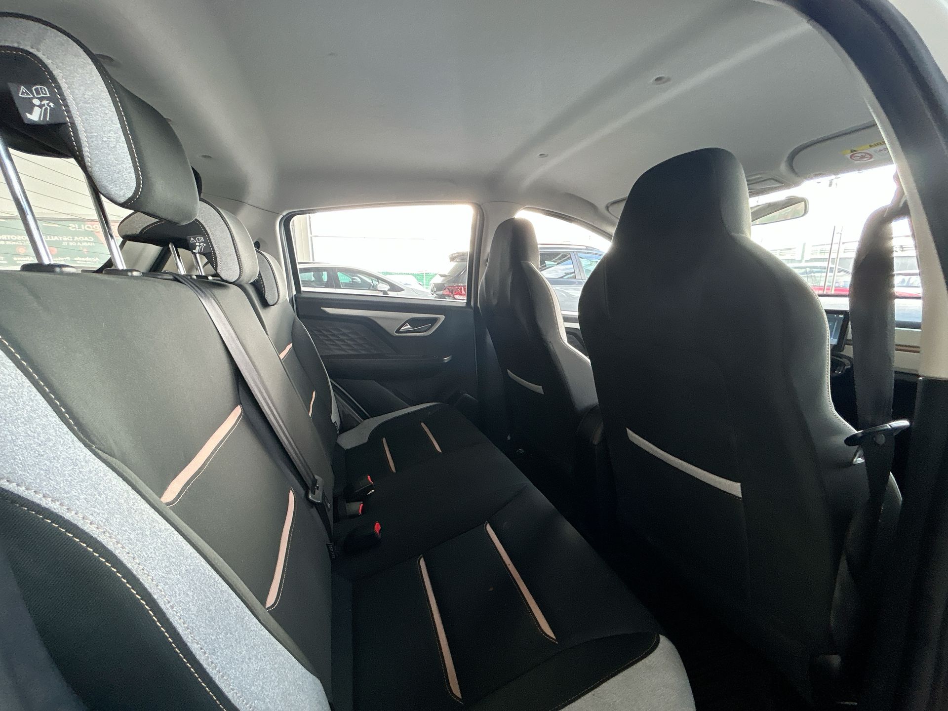 2026 JAC E10X 5p EV 31.4 kWh Aut