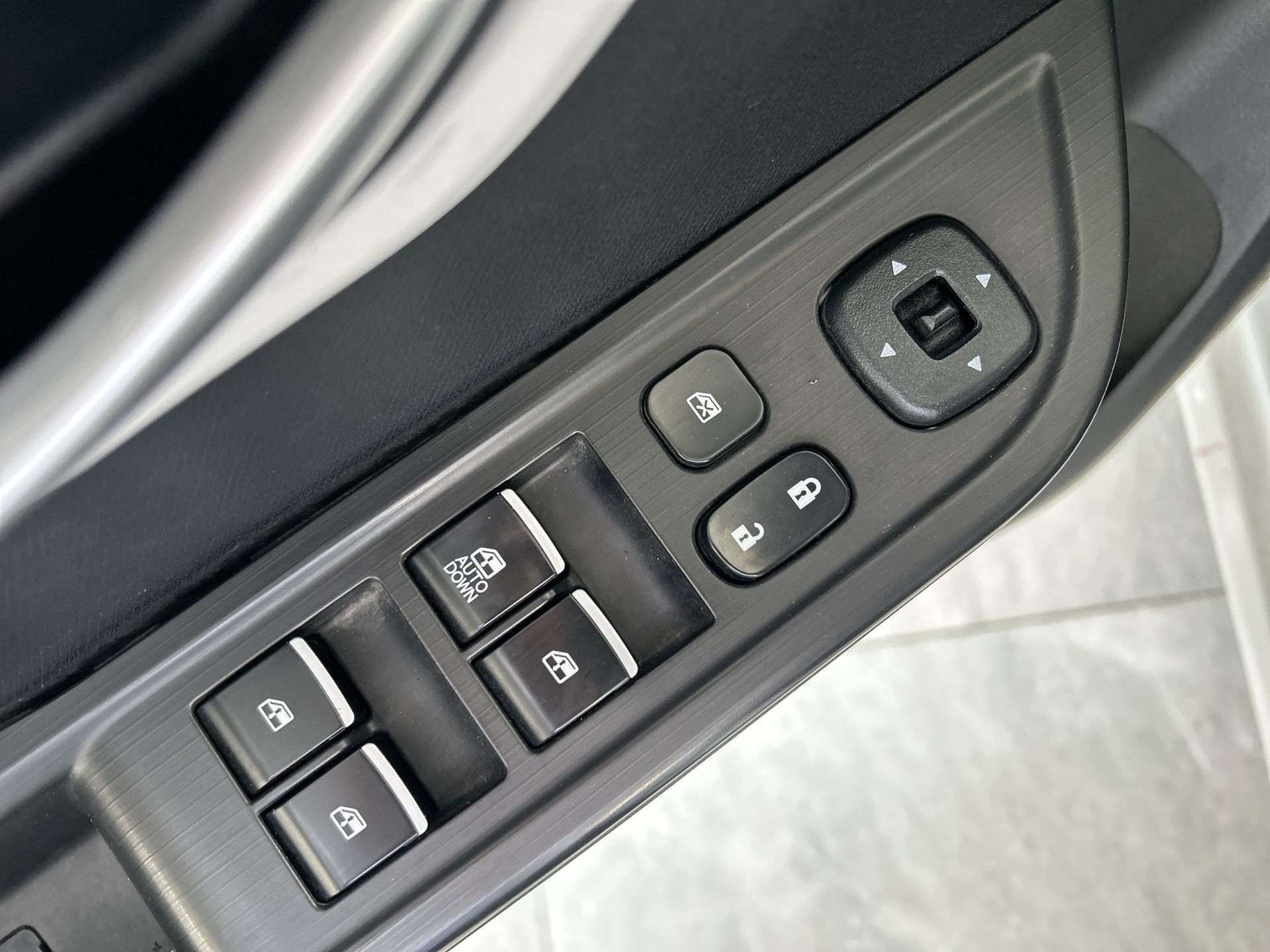 2026 JAC E10X 5p EV 31.4 kWh Aut