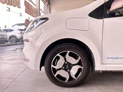 2026 JAC E10X 5p EV 31.4 kWh Aut