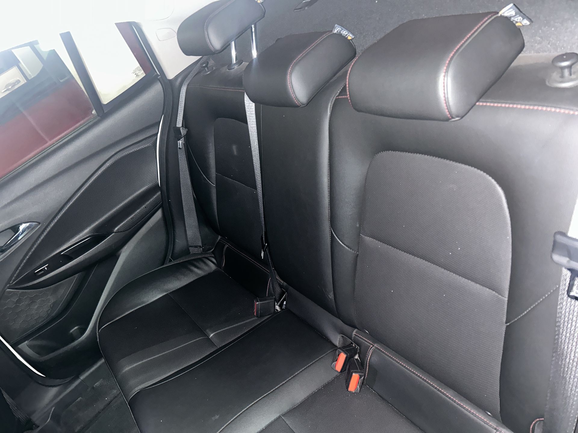 2023 Chevrolet Onix 4p Premier Red Line L3/1.2/T Aut