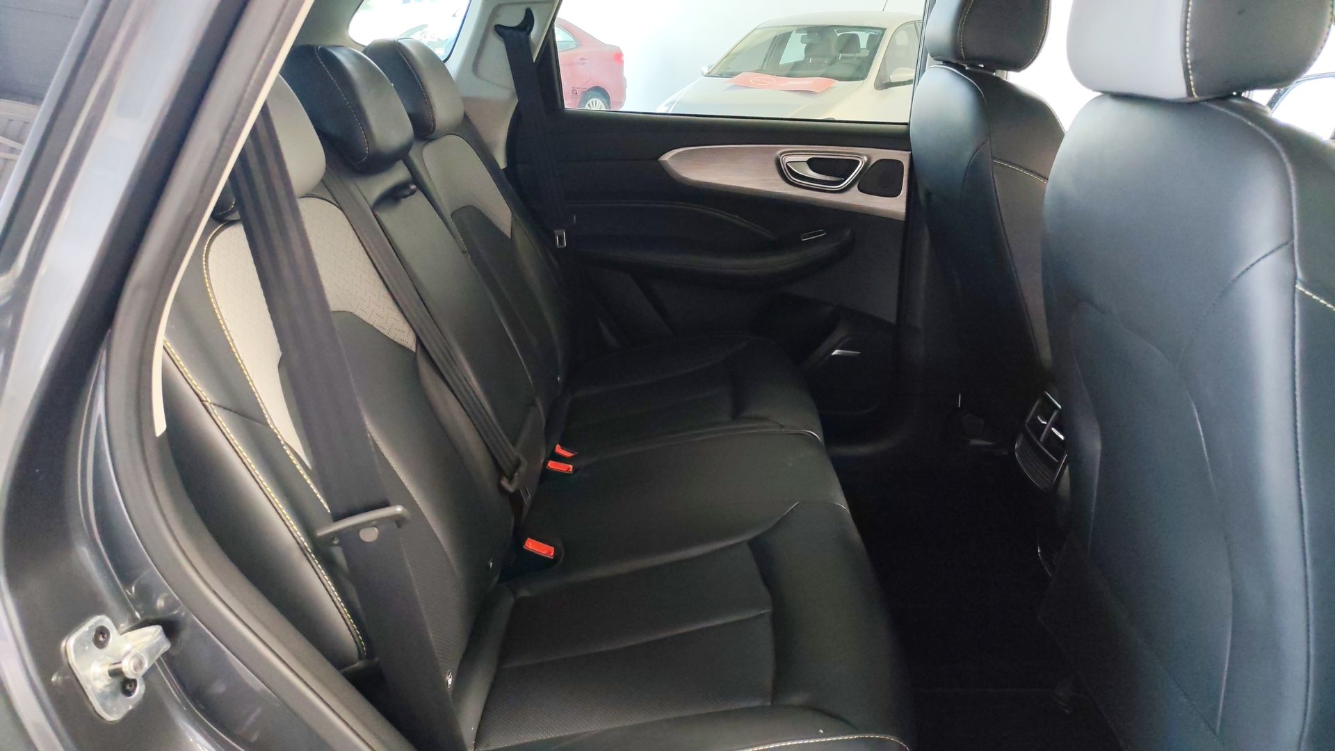 2024 MG RX5 5p Elegance L4/1.5/T Aut