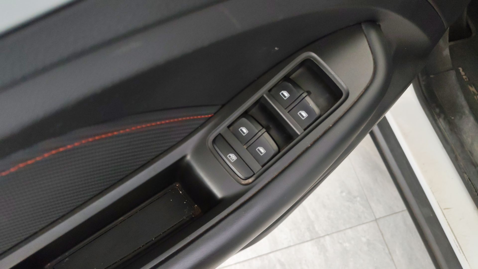 2024 MG ZS 5p Excite L4/1.5 Aut
