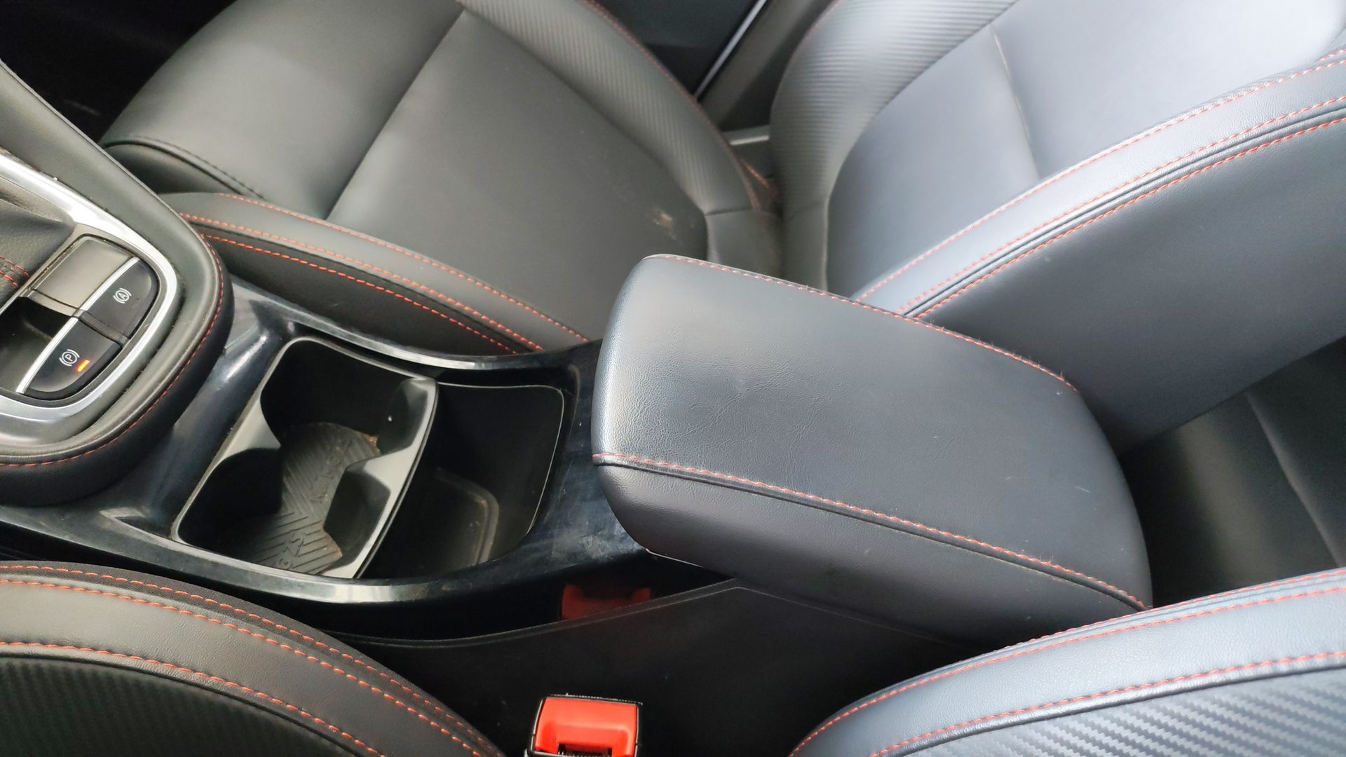2024 MG ZS 5p Excite L4/1.5 Aut