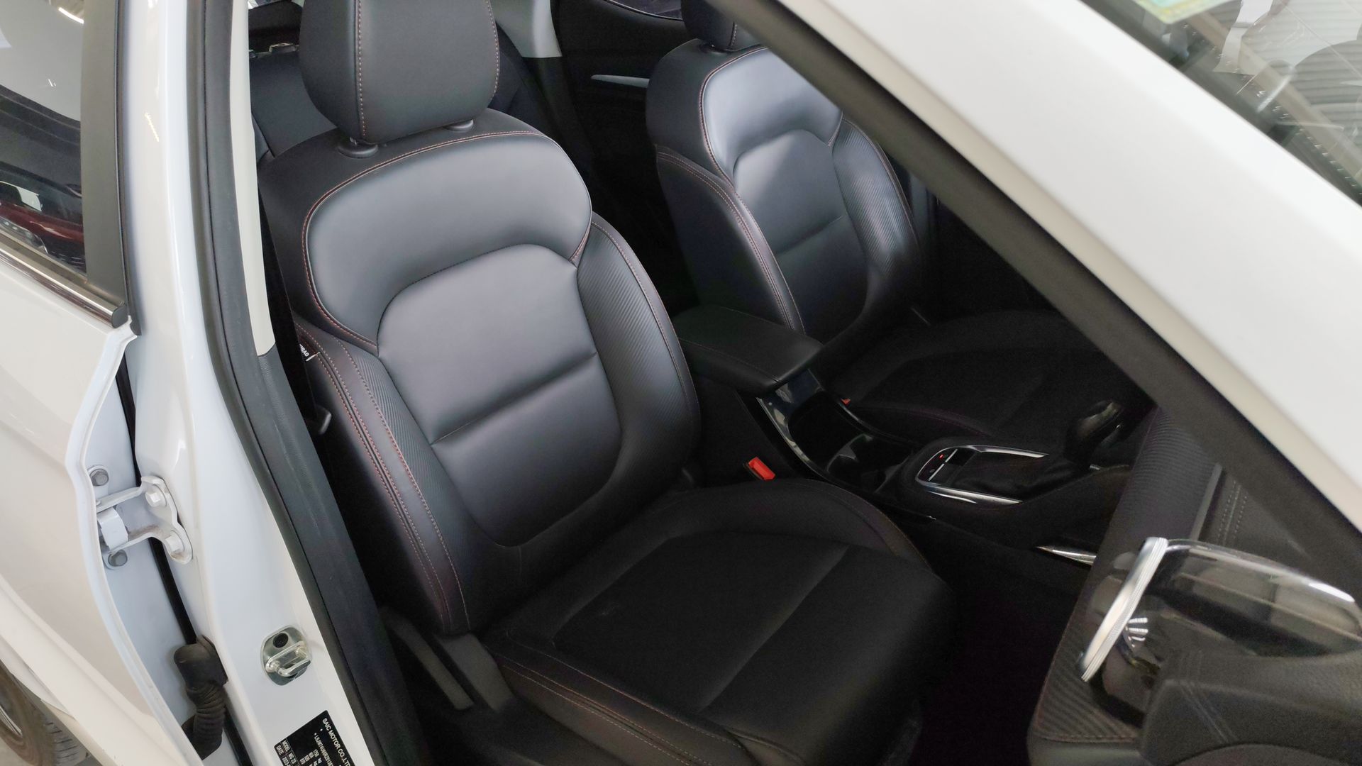 2024 MG ZS 5p Excite L4/1.5 Aut