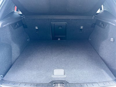2023 Volvo XC40 5p Plus B4 L4/2.0/T Aut MHEV