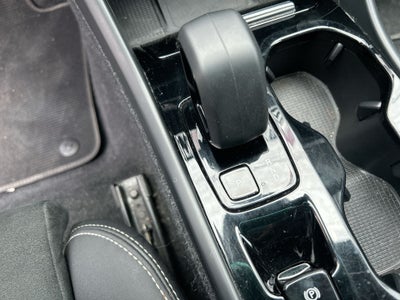2023 Volvo XC40 5p Plus B4 L4/2.0/T Aut MHEV