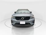 2023 Volvo XC40 5p Plus B4 L4/2.0/T Aut MHEV