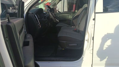 2023 RAM Ram 1500 4p SLT Crew Cab V8/5.7 Aut 4x4 Trabajo