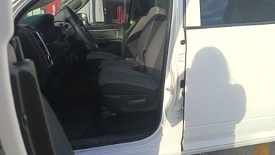 2023 RAM Ram 1500 4p SLT Crew Cab V8/5.7 Aut 4x4 Trabajo