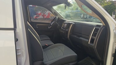 2023 RAM Ram 1500 4p SLT Crew Cab V8/5.7 Aut 4x4 Trabajo