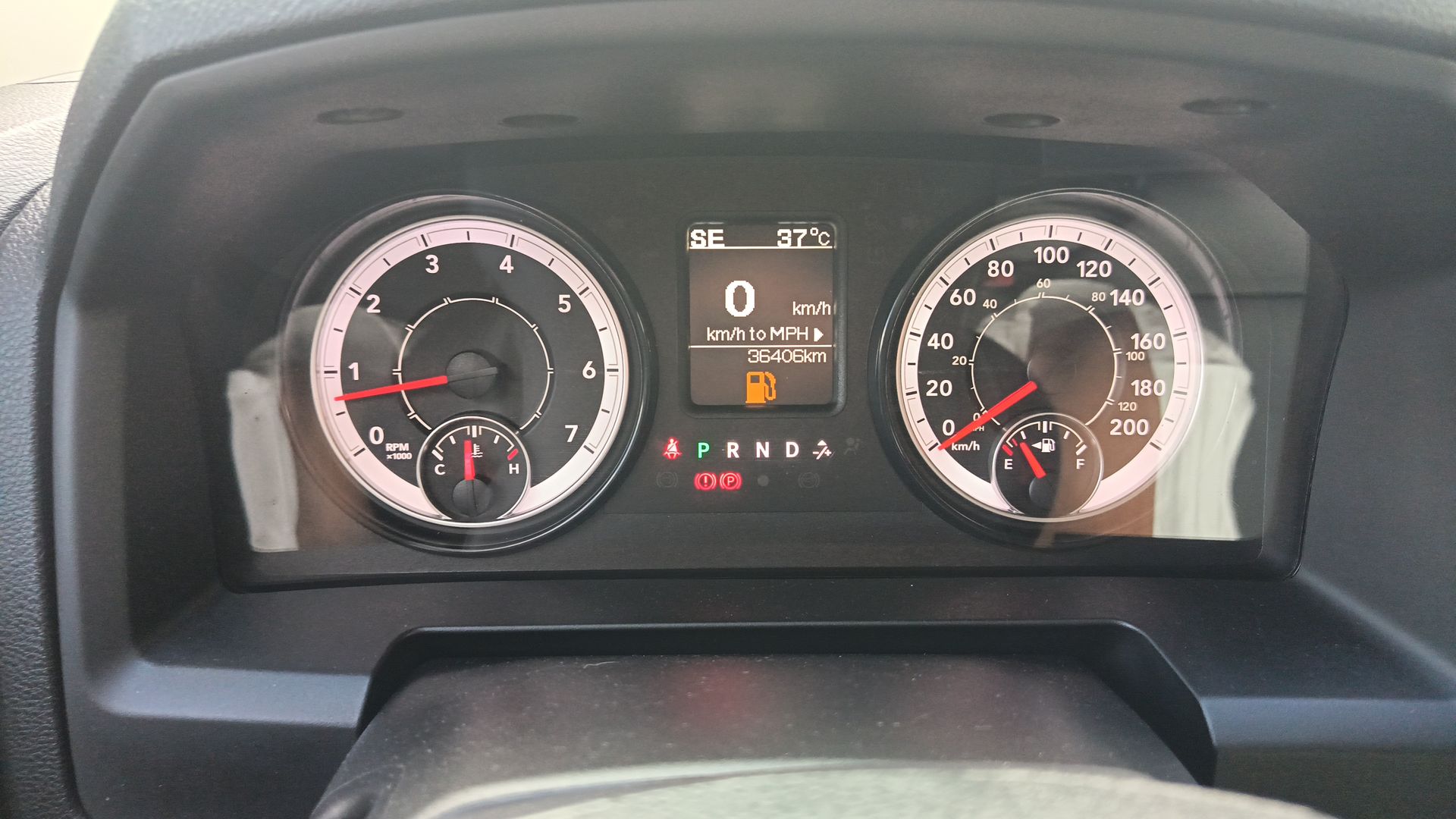 2023 RAM Ram 1500 4p SLT Crew Cab V8/5.7 Aut 4x4 Trabajo