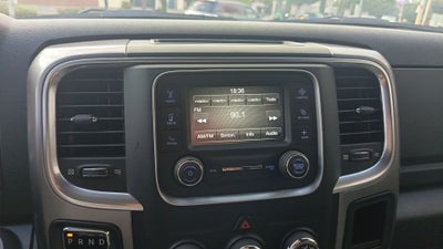 2023 RAM Ram 1500 4p SLT Crew Cab V8/5.7 Aut 4x4 Trabajo