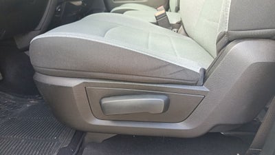 2023 RAM Ram 1500 4p SLT Crew Cab V8/5.7 Aut 4x4 Trabajo