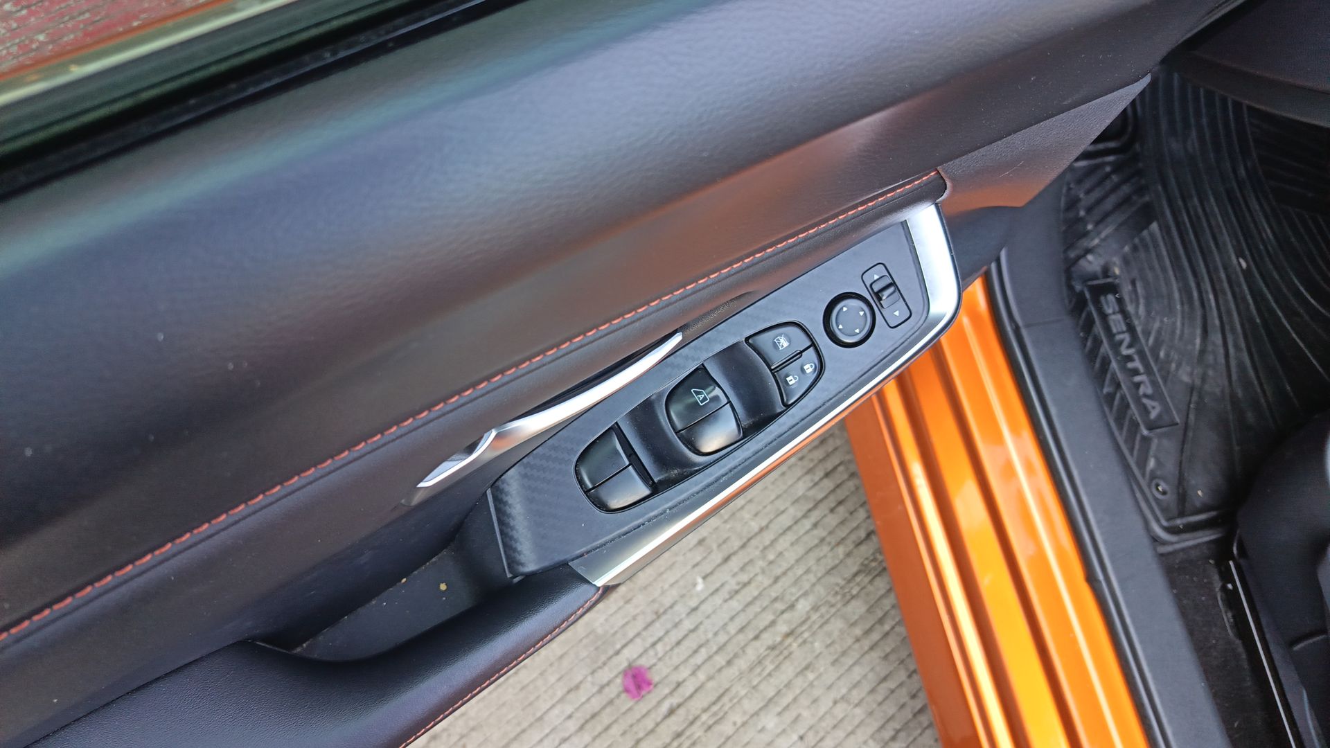 2024 Nissan Sentra SR CVT 2.0 LTS