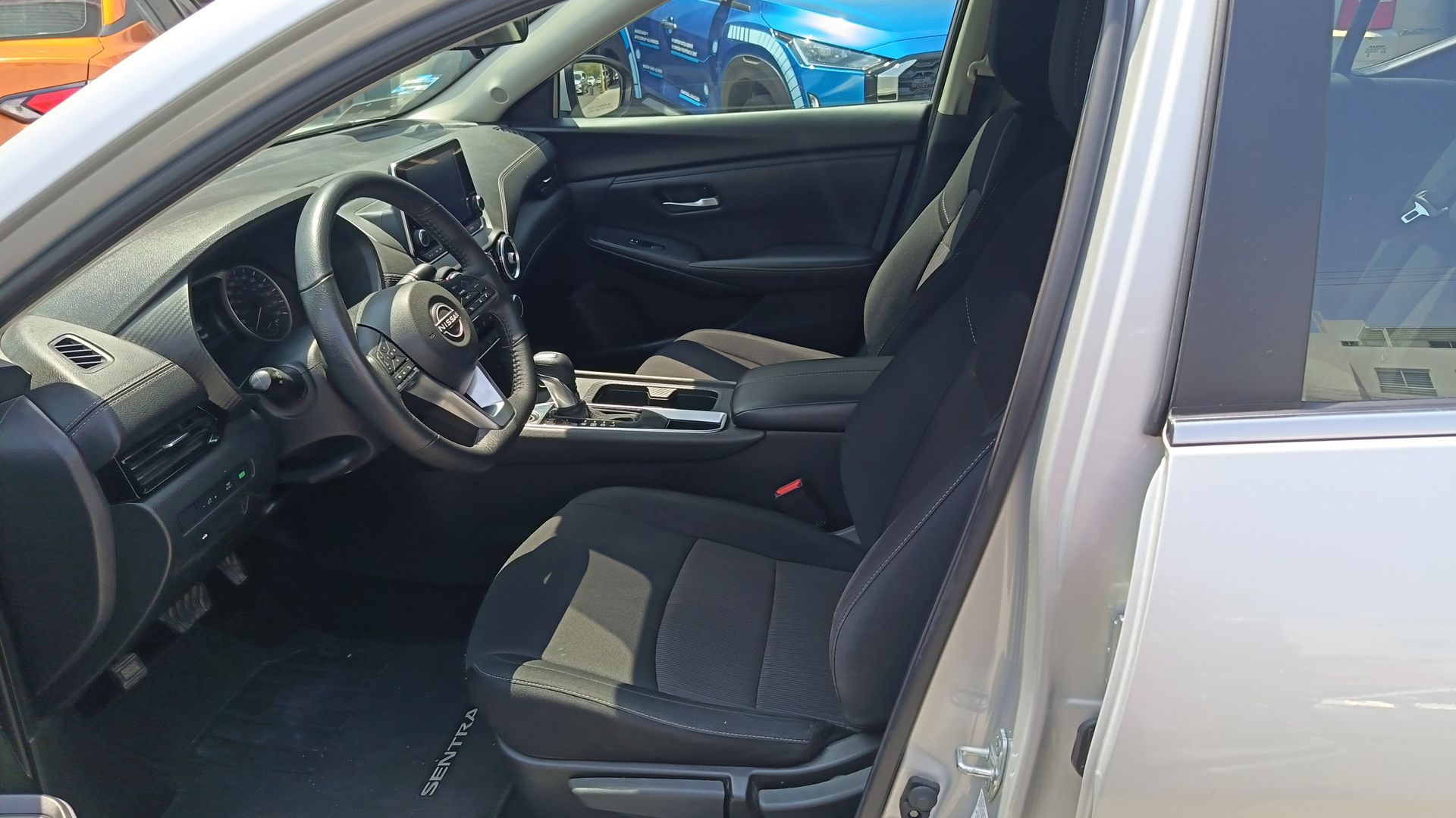 2024 Nissan Sentra 4p Advance L4/2.0 Aut